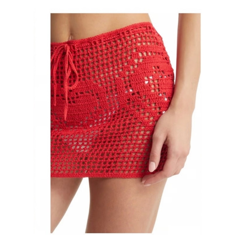 NWT Memorial Day Sz 2 Heart Crochet Miniskirt in Red